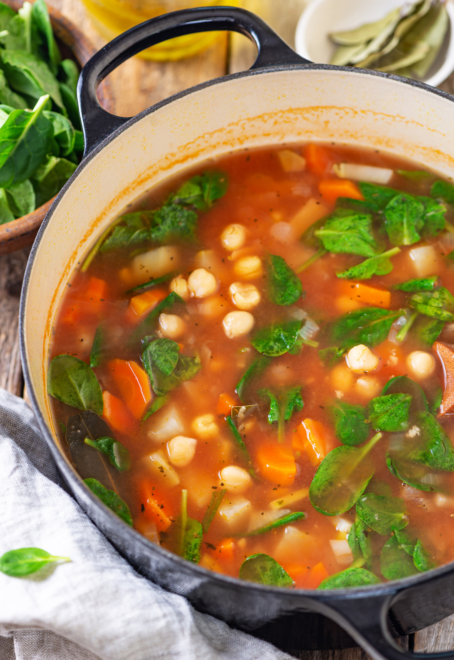 Chickpea Tomato Soup (Vegan)