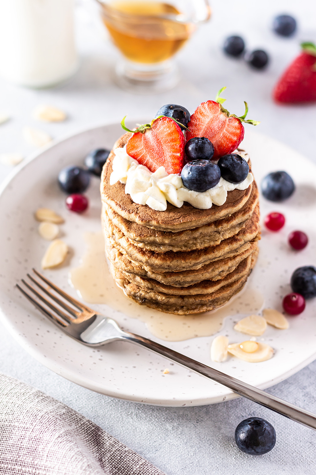 Banana Oatmeal Pancakes