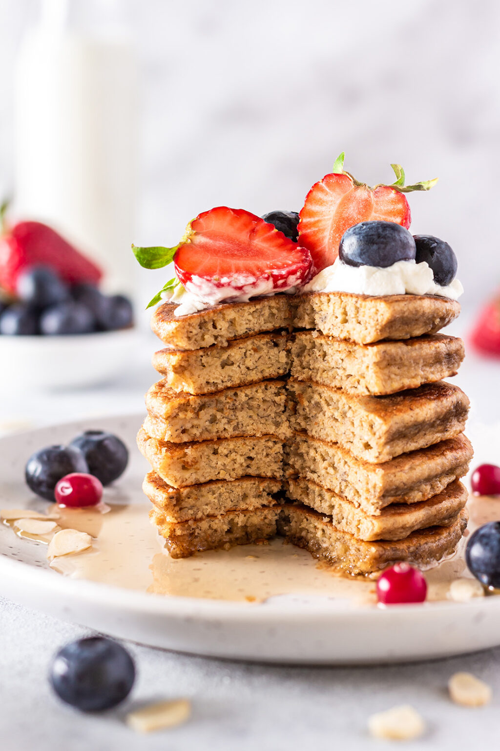 Banana Oatmeal Pancakes (Gluten free + Dairy free)