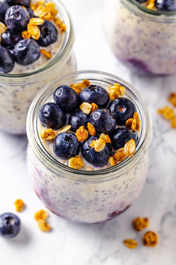 Blueberry Cheesecake Overnight Oats